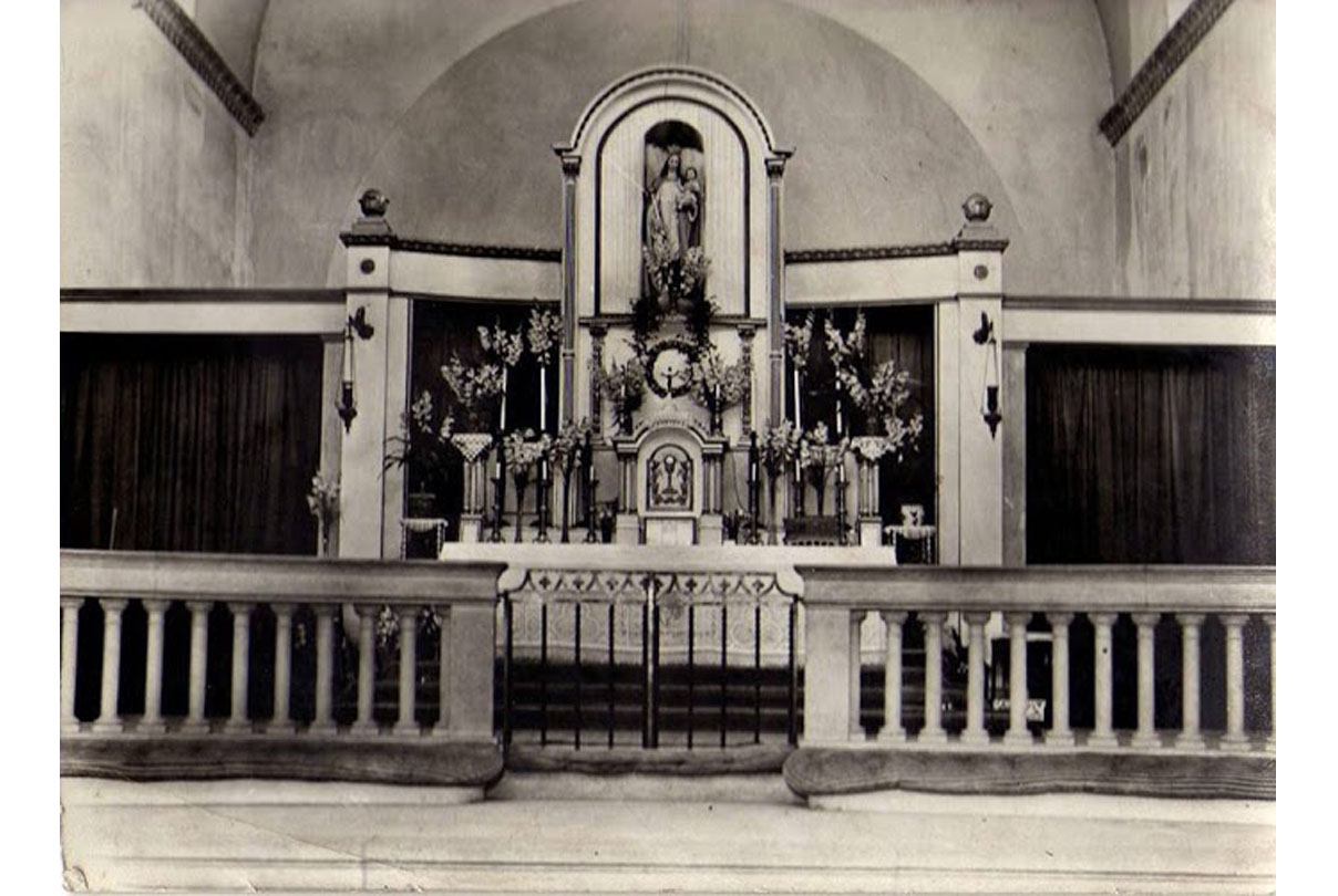 A Magna Domina Hungarorum-templom oltára